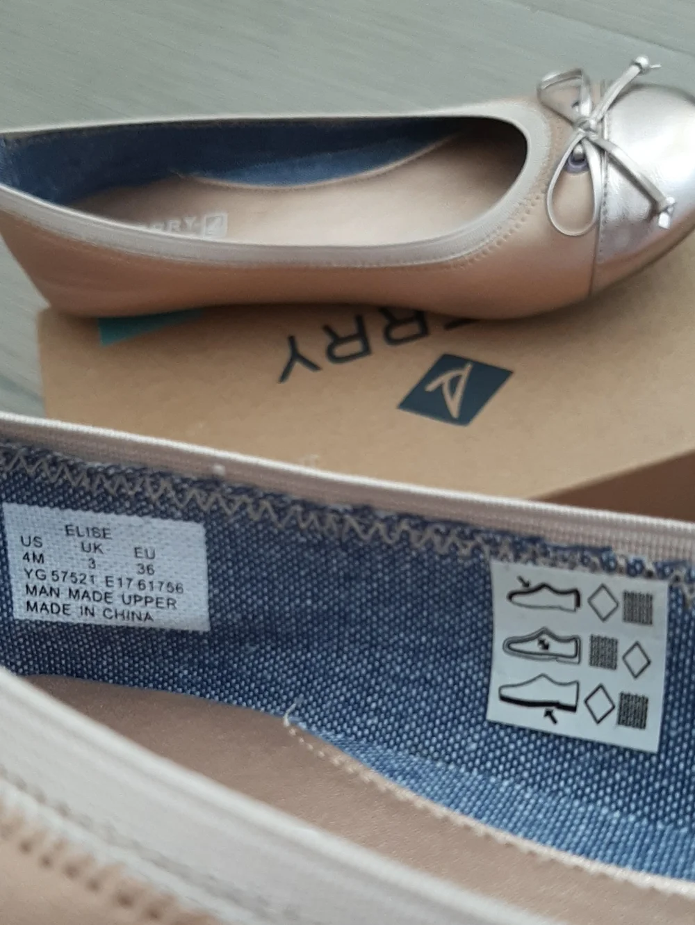 Sperry Rose Gold Metallic Ballet Flats with Bow Size 4M